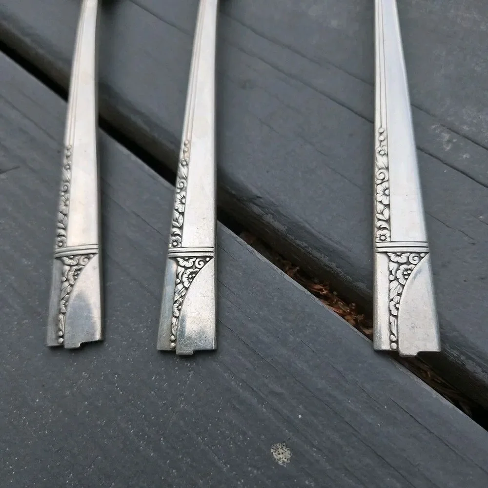 Oneida‎ CAPRICE Nobility Silver Plate 1937 Silverware 3-pc Serving Spoons